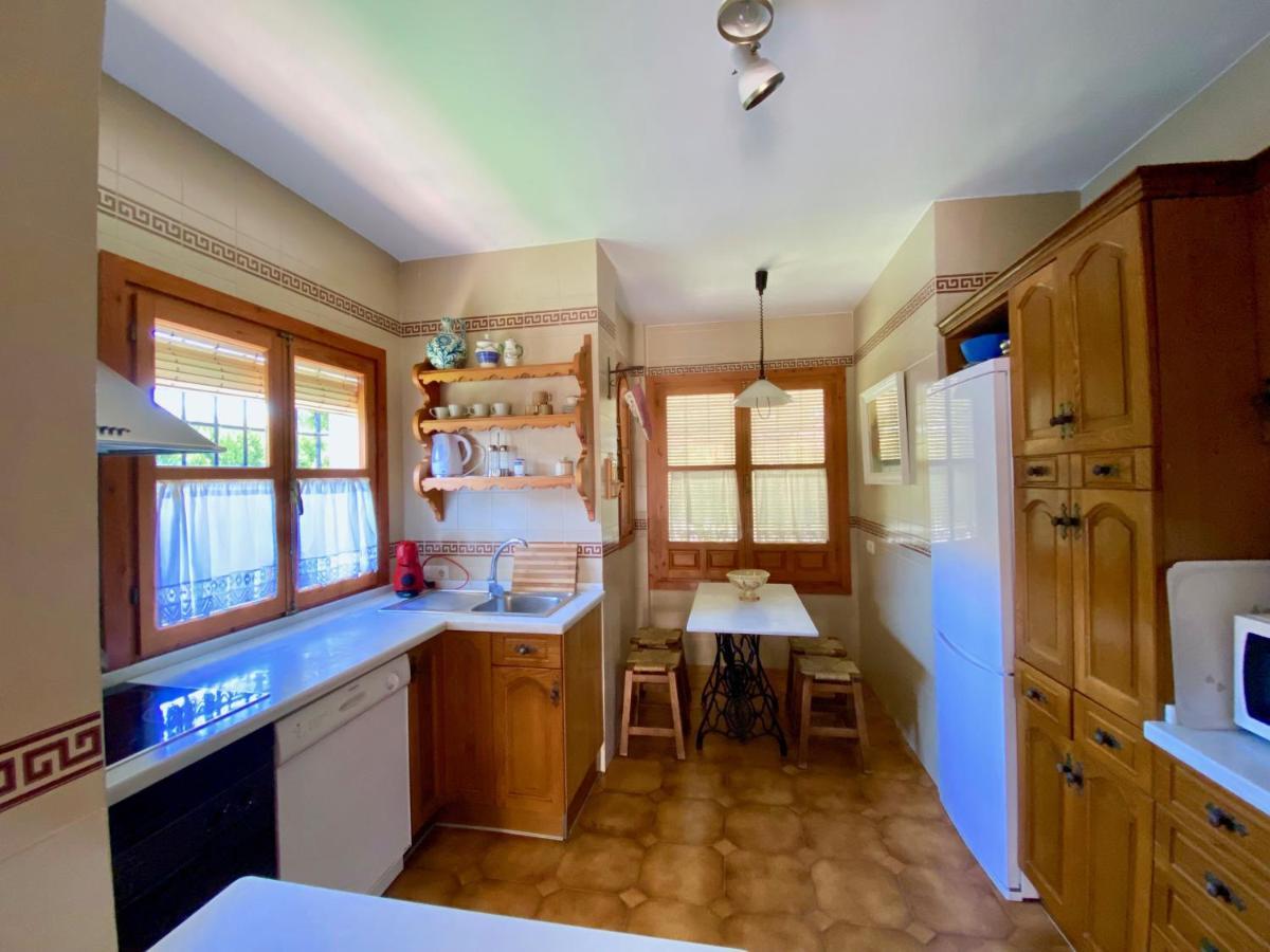 Precioso Chalet En Almunecar Junto Al Mar Con Garage Privado Bagian luar foto