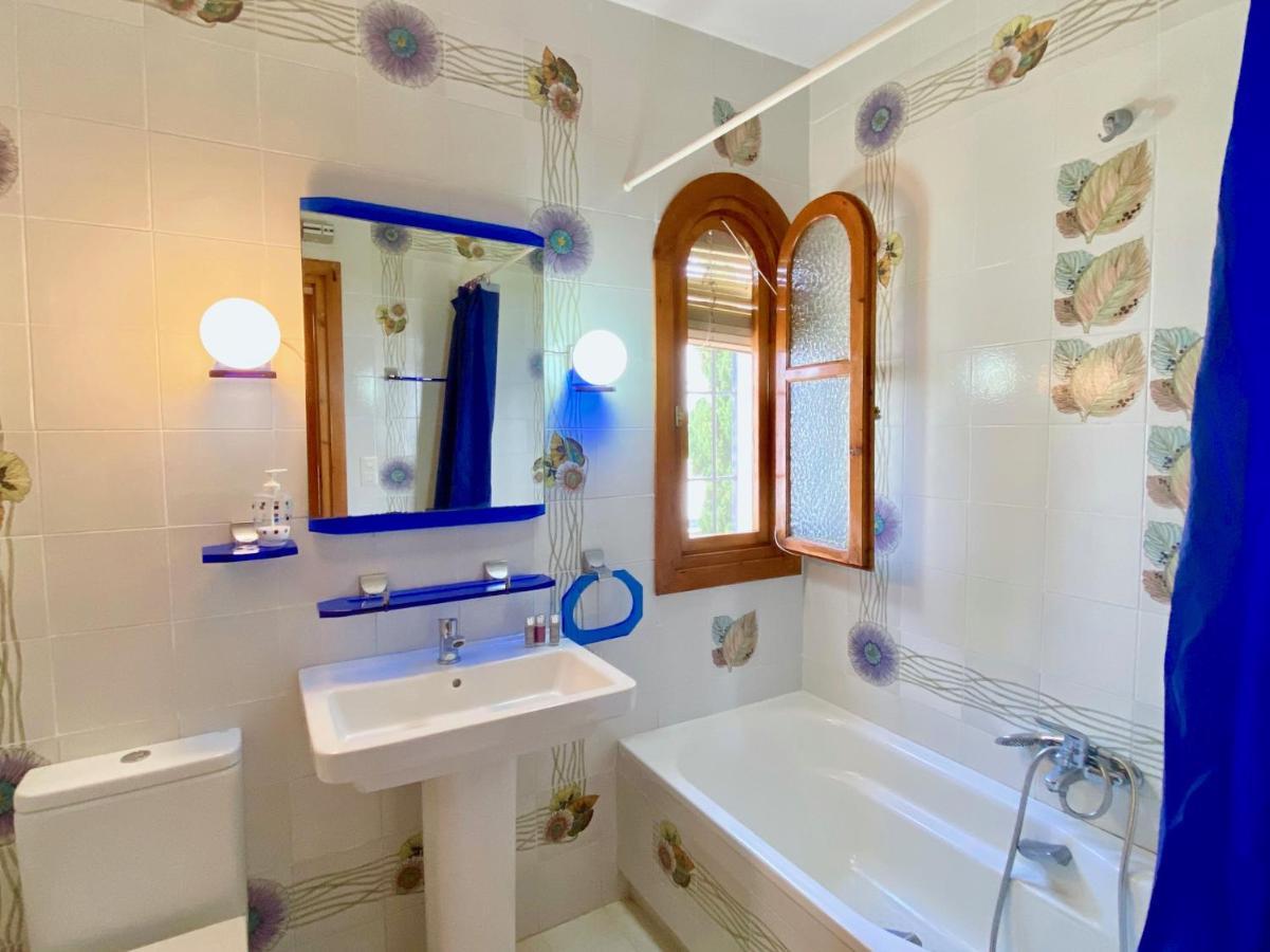 Precioso Chalet En Almunecar Junto Al Mar Con Garage Privado Bagian luar foto