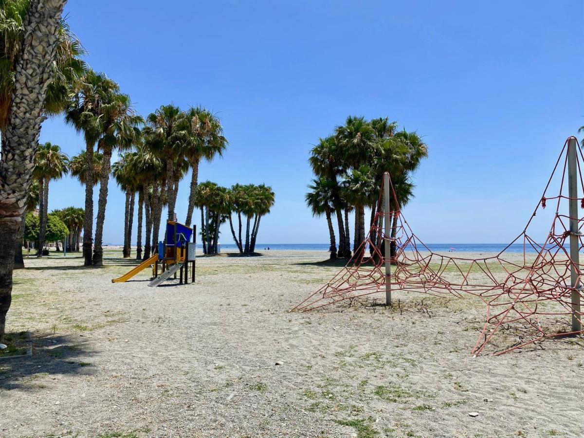 Precioso Chalet En Almunecar Junto Al Mar Con Garage Privado Bagian luar foto
