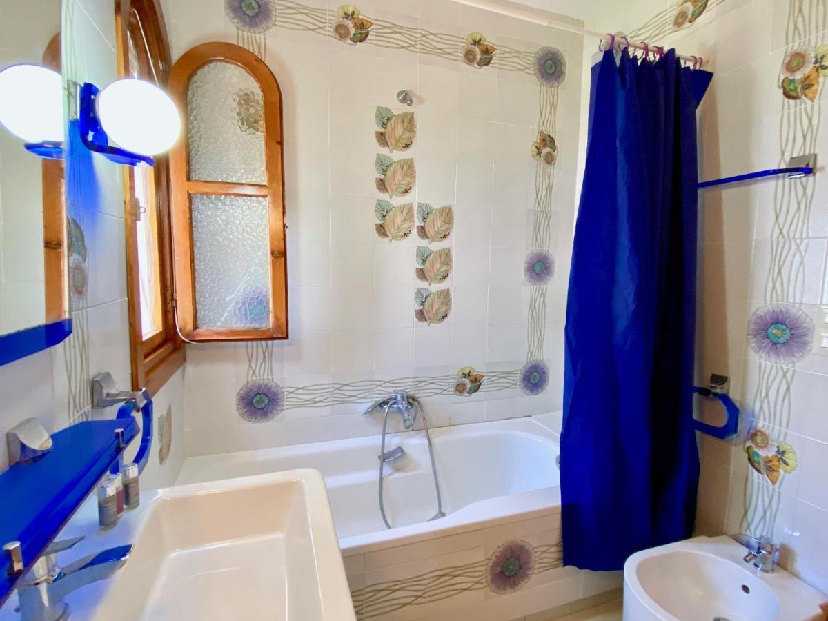 Precioso Chalet En Almunecar Junto Al Mar Con Garage Privado Bagian luar foto